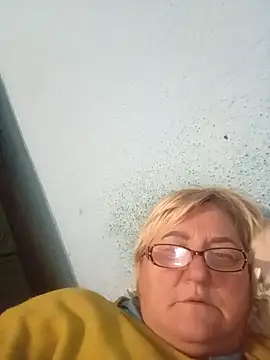 Snapshot of MilaTamila456 chatting on November 2025 03:14:02 PM MilaTamila456 online show from November 2025 03:14:02 PM