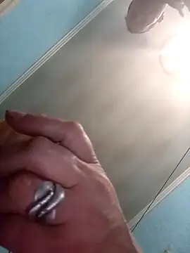 Snapshot of MilaTamila456 chatting on November 2025 07:45:01 AM MilaTamila456 online show from November 2025 07:45:01 AM