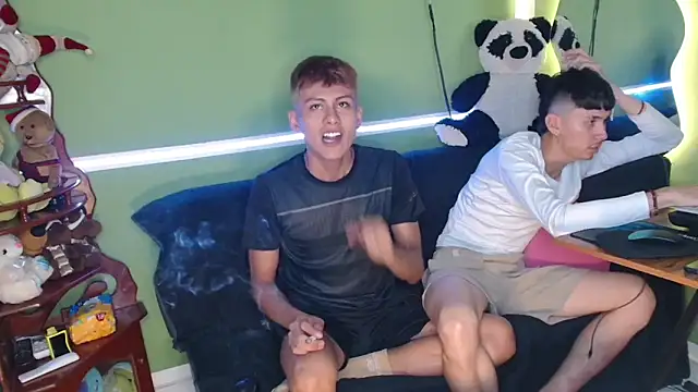 Snapshot of Kurt_williams1 chatting on November 2025 09:07:01 PM Kurt williams1 online show from November 2025 09:07:01 PM