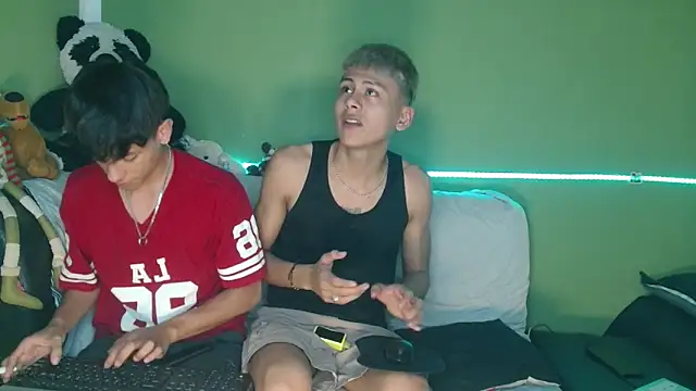 Snapshot of Kurt_williams1 chatting on December 2025 07:53:02 PM Kurt williams1 online show from December 2025 07:53:02 PM