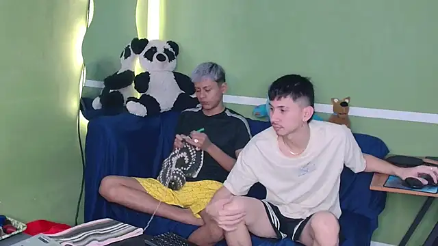 Snapshot of Kurt_williams1 chatting on February 2026 12:52:02 PM Kurt williams1 online show from February 2026 12:52:02 PM