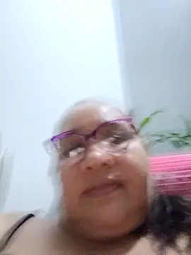Snapshot of HotXXXgirl_01 chatting on November 2025 01:39:02 AM HotXXXgirl 01 online show from November 2025 01:39:02 AM