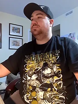 Snapshot of GayPoohBear chatting on November 2025 04:11:02 AM GayPoohBear online show from November 2025 04:11:02 AM