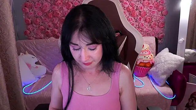 CarolinaaFoxyyy online show from May 2026 06:47:02 PM