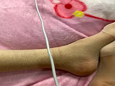 Snapshot of hoho-is chatting on December 2025 04:36:01 PM hoho-is online show from December 2025 04:36:01 PM