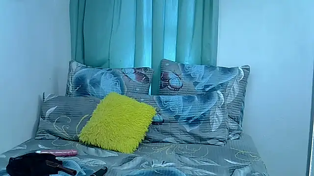 HipsDontLieX95 online show from December 2025 11:49:02 AM