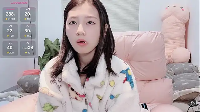 Snapshot of lris-Beauty chatting on January 2026 02:48:02 AM lris-Beauty online show from January 2026 02:48:02 AM