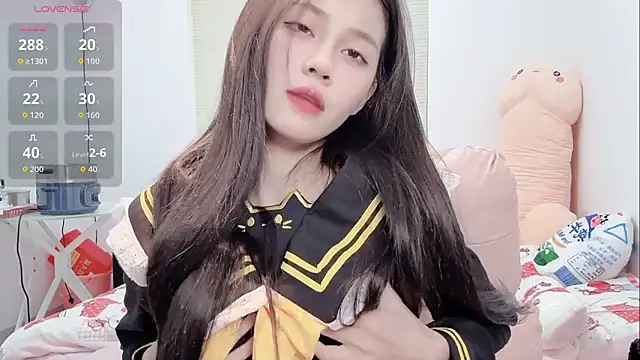 Snapshot of lris-Beauty chatting on February 2026 02:48:01 AM lris-Beauty online show from February 2026 02:48:01 AM