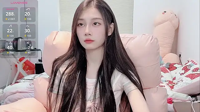 Snapshot of lris-Beauty chatting on February 2026 06:21:02 AM lris-Beauty online show from February 2026 06:21:02 AM