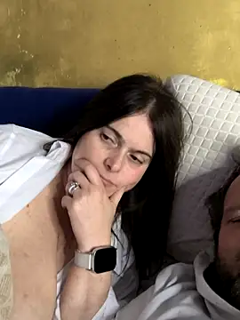 Snapshot of marchigiana chatting on December 2025 11:56:01 PM marchigiana online show from December 2025 11:56:01 PM