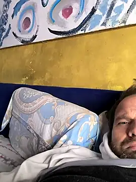 Snapshot of marchigiana chatting on December 2025 10:28:02 PM marchigiana online show from December 2025 10:28:02 PM