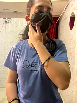 Red Queen 11 online show from November 2025 06:19:01 PM