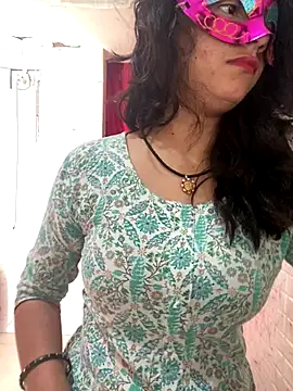 Red Queen 11 online show from November 2025 09:02:02 AM