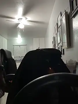 Mr Sirthedom online show from March 2026 05:46:02 AM