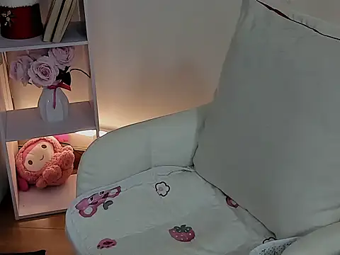 Lee-Young66 online show from February 2026 03:33:02 AM