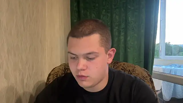 CuteButNaughty  online show from May 2026 06:16:01 PM