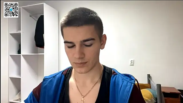 Snapshot of _BarePulse chatting on December 2025 07:53:01 PM BarePulse online show from December 2025 07:53:01 PM