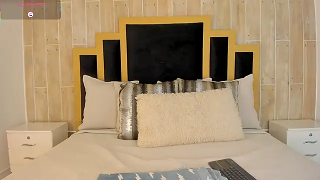 Snapshot of sofiaivanova chatting on November 2025 03:26:02 AM sofiaivanova online show from November 2025 03:26:02 AM