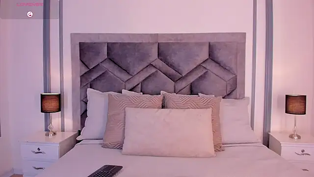 Snapshot of sofiaivanova chatting on November 2025 03:19:02 AM sofiaivanova online show from November 2025 03:19:02 AM