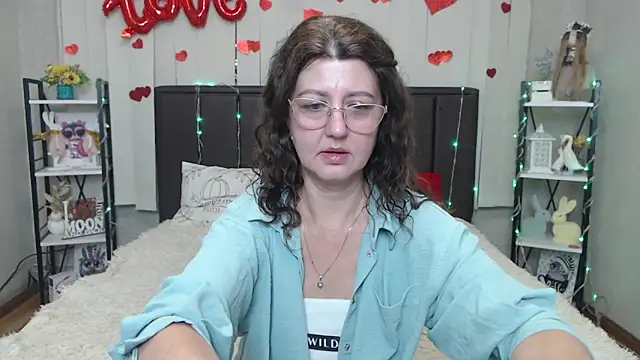 RoseHille online show from May 2026 05:12:01 AM