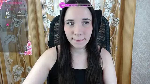 Snapshot of KateForYou chatting on November 2025 10:47:02 AM KateForYou online show from November 2025 10:47:02 AM