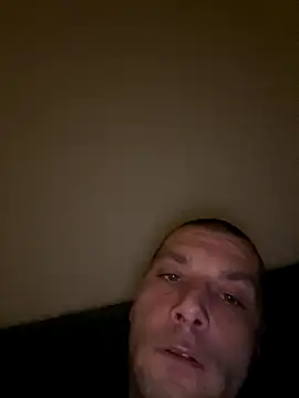 Snapshot of Kinkycouple142 chatting on January 2026 10:34:02 PM Kinkycouple142 online show from January 2026 10:34:02 PM