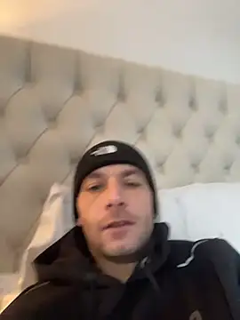 Snapshot of Kinkycouple142 chatting on January 2026 03:06:01 PM Kinkycouple142 online show from January 2026 03:06:01 PM