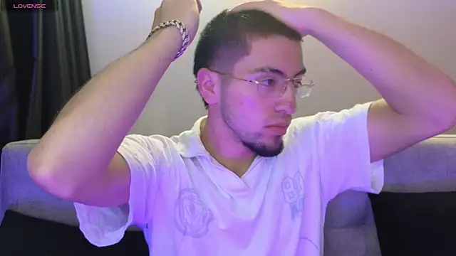 AresMassimoX online show from March 2026 03:00:01 PM