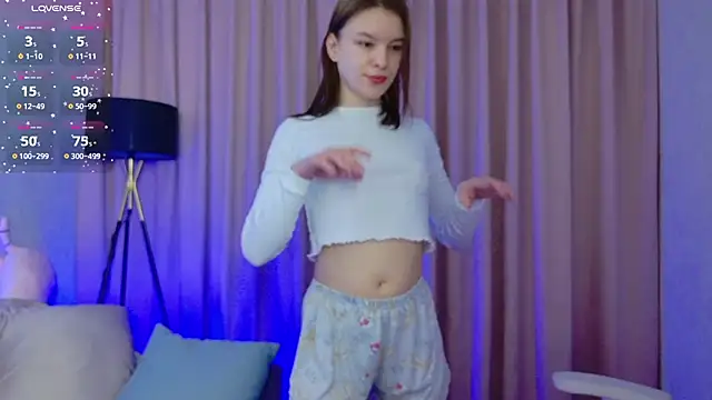 ur shy bambi online show from December 2025 01:14:02 AM