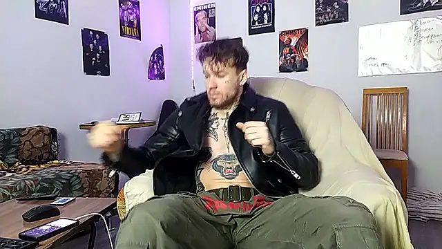 Huntall77 online show from January 2026 05:11:02 AM