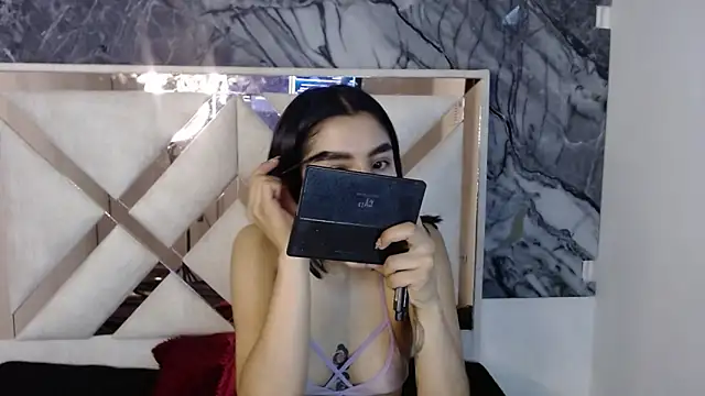 Snapshot of tael_novacs chatting on November 2025 06:17:02 AM tael novacs online show from November 2025 06:17:02 AM