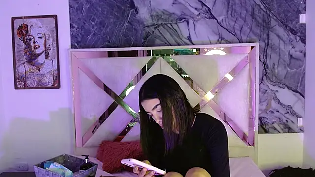 Snapshot of tael_novacs chatting on December 2025 04:06:01 AM tael novacs online show from December 2025 04:06:01 AM