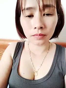 Snapshot of Swan-white123 chatting on December 2025 06:30:02 AM Swan-white123 online show from December 2025 06:30:02 AM