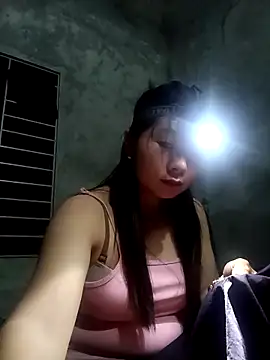 vangkt-cute online show from April 2026 08:06:01 PM