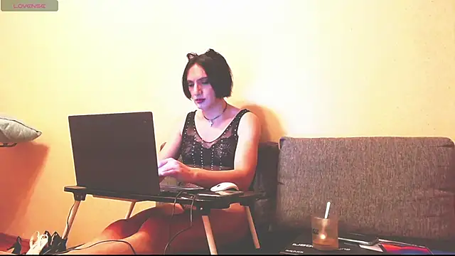 Snapshot of IrenModelTrans chatting on November 2025 05:15:02 PM IrenModelTrans online show from November 2025 05:15:02 PM