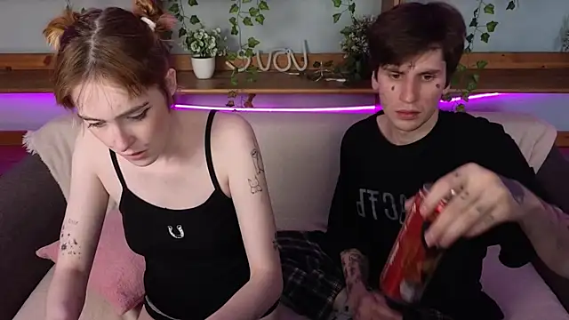 Danny loves Mary online show from May 2026 02:06:01 AM