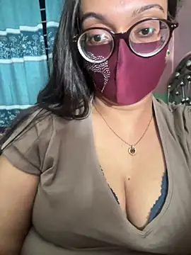 Snapshot of Saguphtah_Chattergy_22 chatting on December 2025 06:13:02 PM Saguphtah Chattergy 22 online show from December 2025 06:13:02 PM