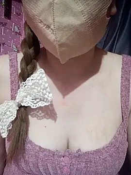 MiHeni online show from April 2026 05:06:02 PM