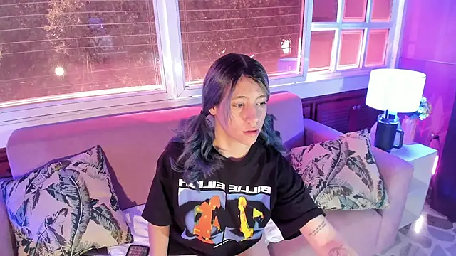 Snapshot of ReiAyanamy chatting on December 2025 07:40:02 PM ReiAyanamy online show from December 2025 07:40:02 PM