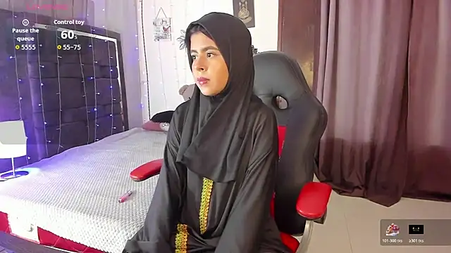 NaylaAbadi online show from November 2025 12:27:02 PM