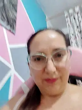 Snapshot of LaLey2702 chatting on November 2025 02:48:02 AM LaLey2702 online show from November 2025 02:48:02 AM