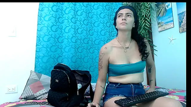 Snapshot of salomesmit666 chatting on November 2025 07:14:01 PM salomesmit666 online show from November 2025 07:14:01 PM