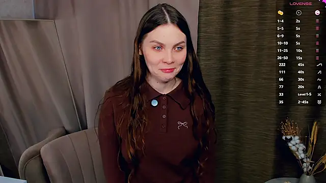 Snapshot of BelvaCaimi chatting on November 2025 09:42:02 AM BelvaCaimi online show from November 2025 09:42:02 AM