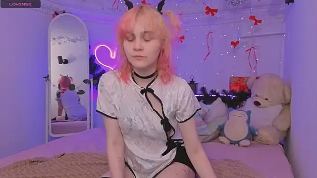 Awawrin online show from January 2026 08:47:01 PM