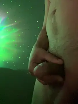 Aronxl online show from December 2025 04:09:01 AM