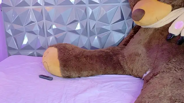 Snapshot of Ciara_Lawrence chatting on November 2025 02:20:01 PM Ciara Lawrence online show from November 2025 02:20:01 PM