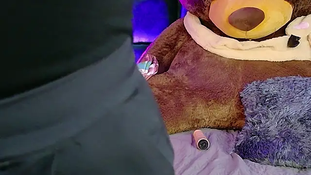 Snapshot of Ciara_Lawrence chatting on December 2025 09:42:01 PM Ciara Lawrence online show from December 2025 09:42:01 PM