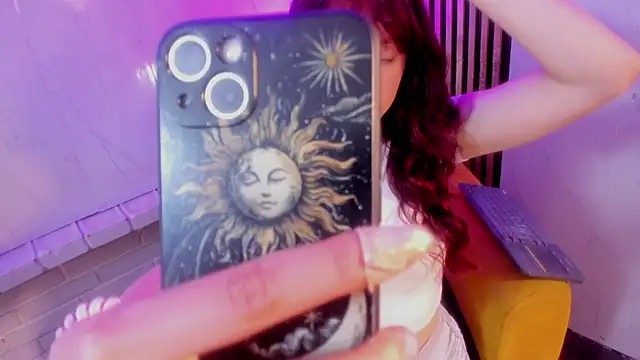 Snapshot of Velvet_Dreamss chatting on March 2026 12:23:01 PM Velvet Dreamss online show from March 2026 12:23:01 PM