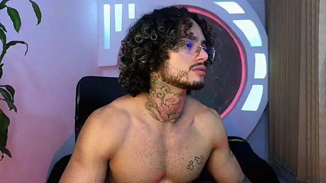 Snapshot of Alanrodgers chatting on December 2025 10:42:01 AM Alanrodgers online show from December 2025 10:42:01 AM