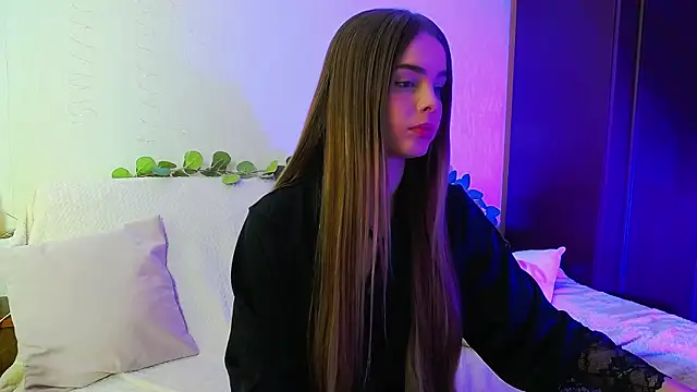 AlicaLOVEalisa777 online show from December 2025 02:02:02 PM